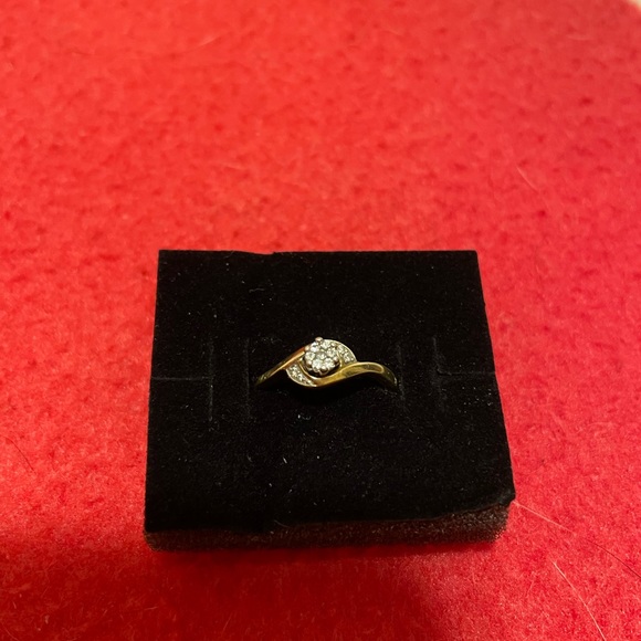 SOLD!!!Yellow gold diamond ring - Picture 2 of 4